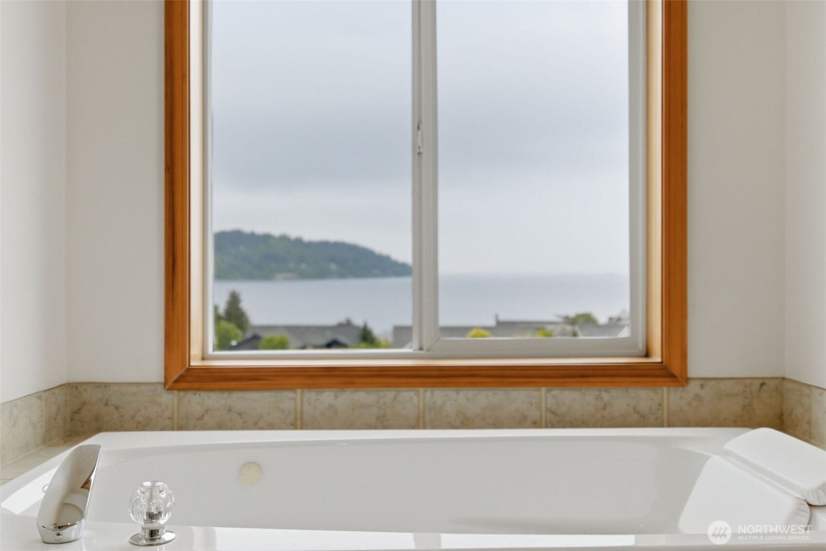 11956 NE Jefferson Point Road , Kingston, WA 98346