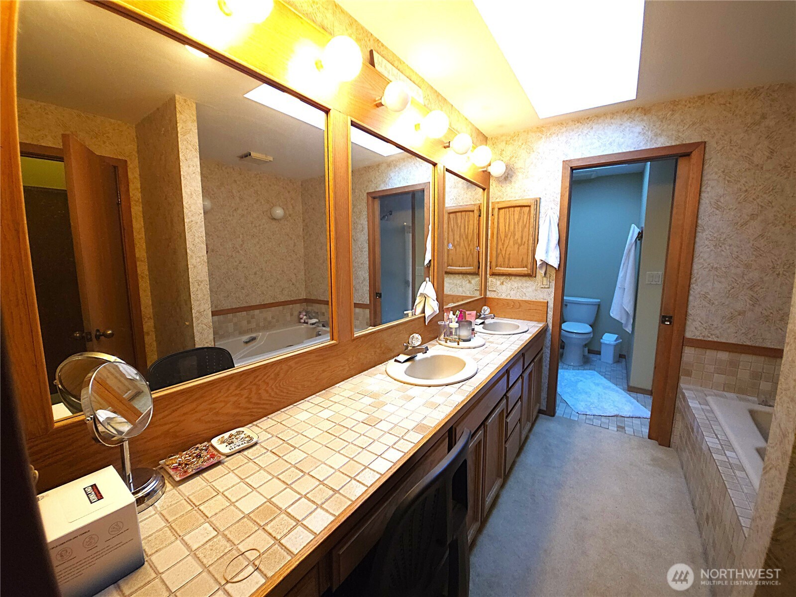 5011 134th Place SE, Bellevue, WA 98006