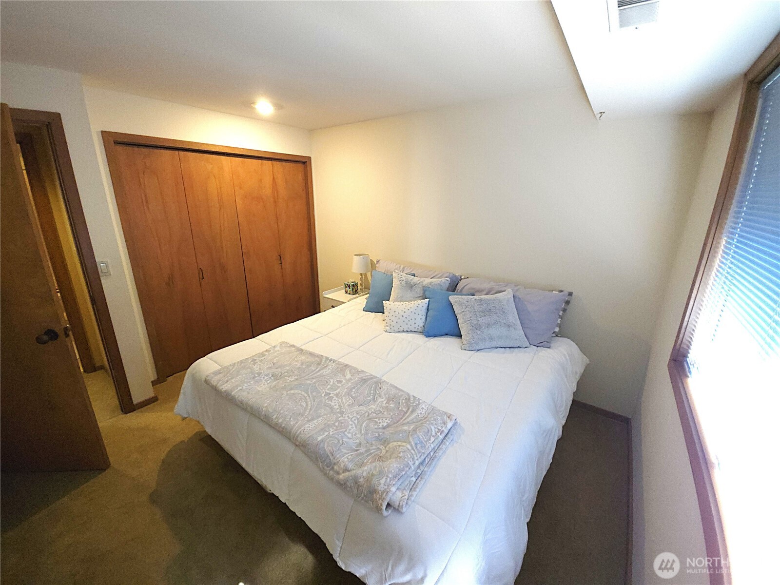 5011 134th Place SE, Bellevue, WA 98006