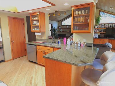 5011 134th Place SE, Bellevue, WA 98006 - Photo 6