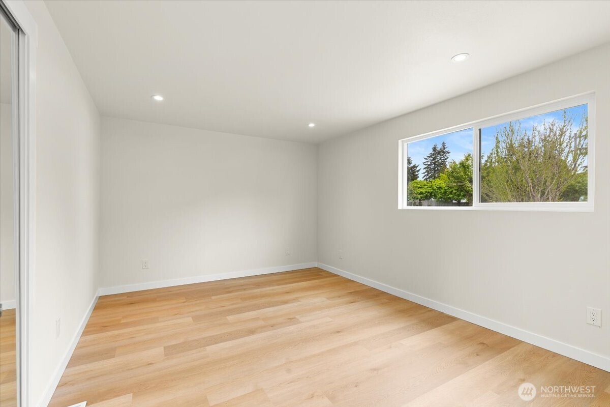 308 E 84 Street , Tacoma, WA 98445