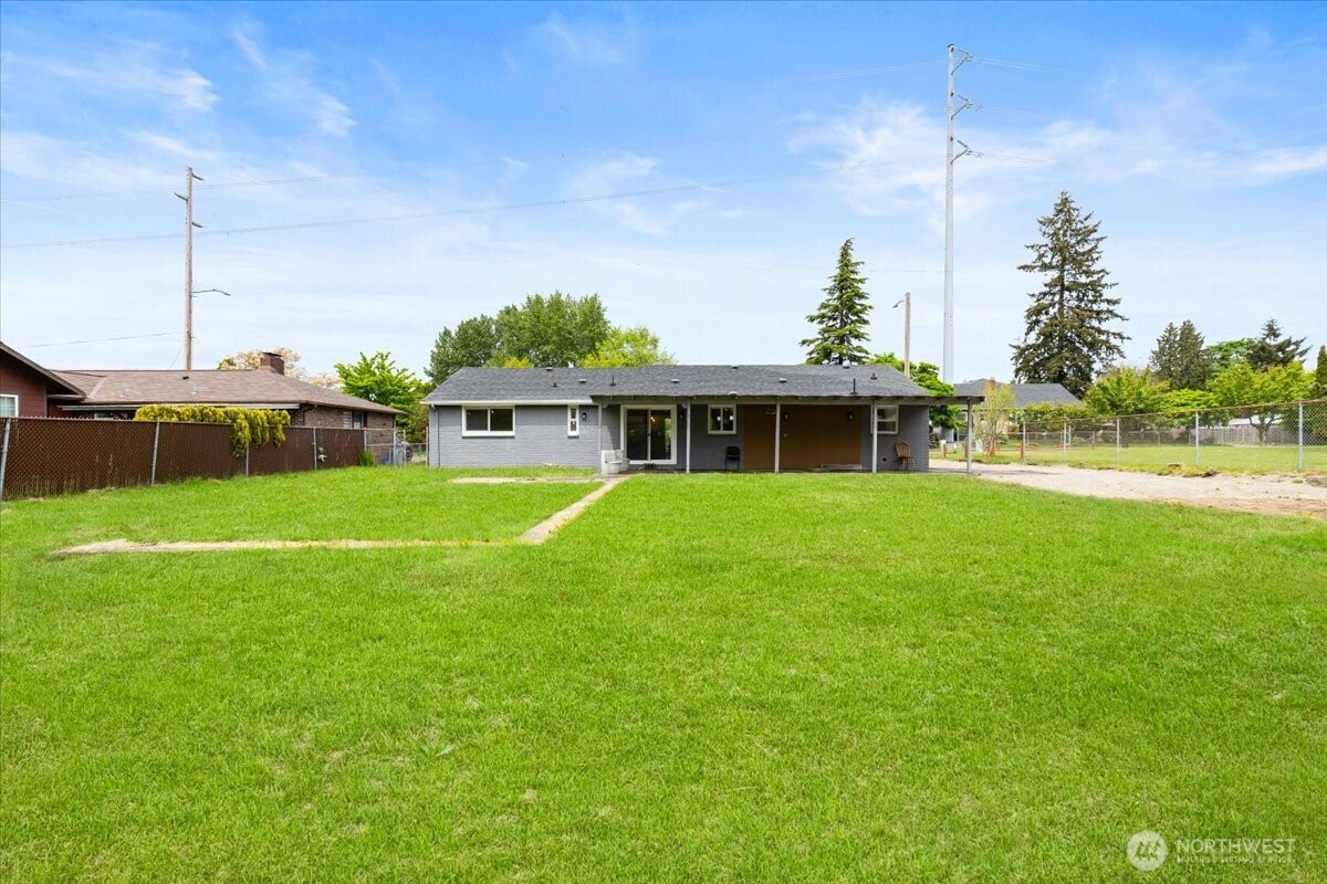 308 E 84 Street , Tacoma, WA 98445