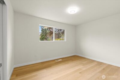 308 E 84 Street , Tacoma, WA 98445 - Photo 4