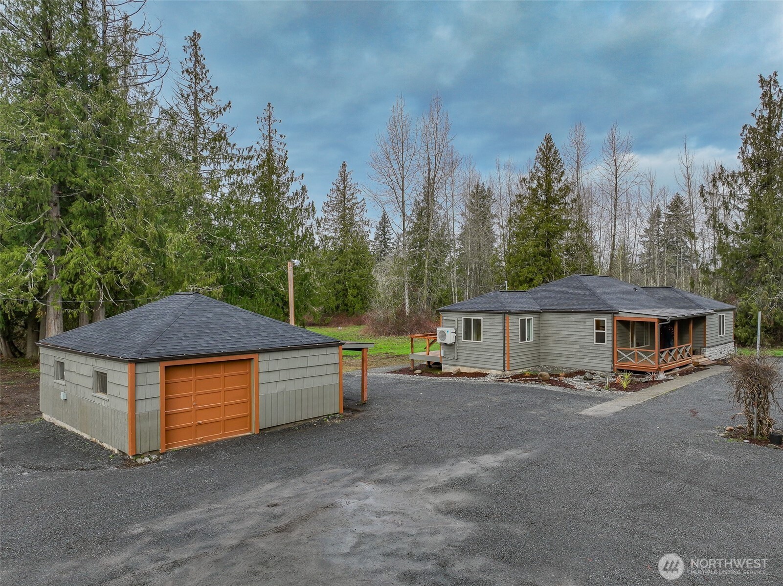 39618 E meridian , Eatonville, WA 98328