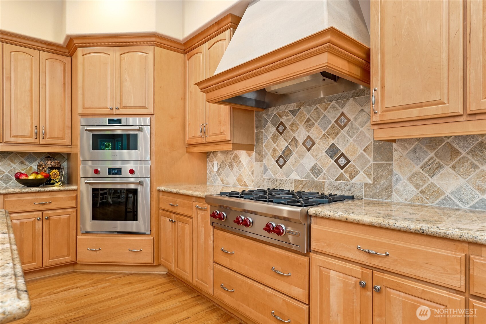 19930 170th Avenue NE, Woodinville, WA 98072