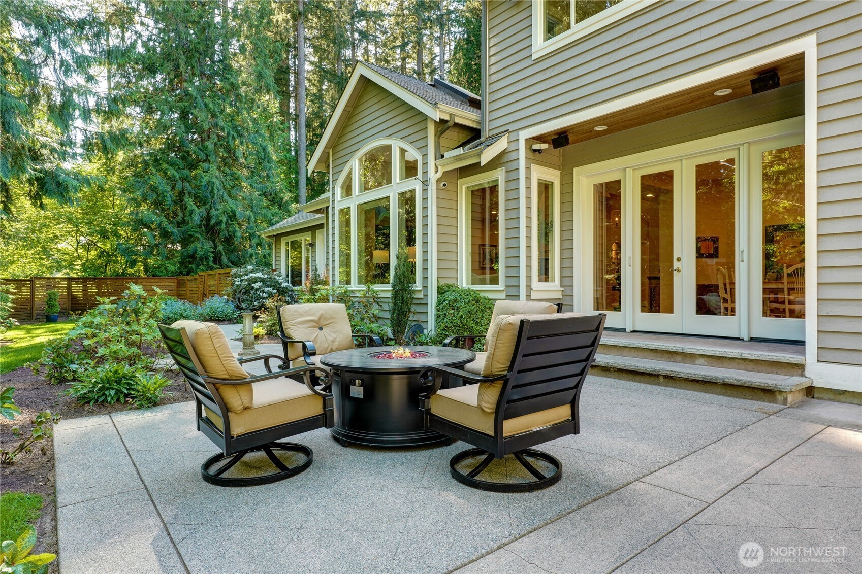 19930 170th Avenue NE, Woodinville, WA 98072