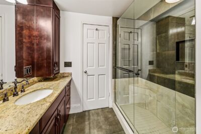 1225 9th Avenue W, Seattle, WA 98119 - Photo 21