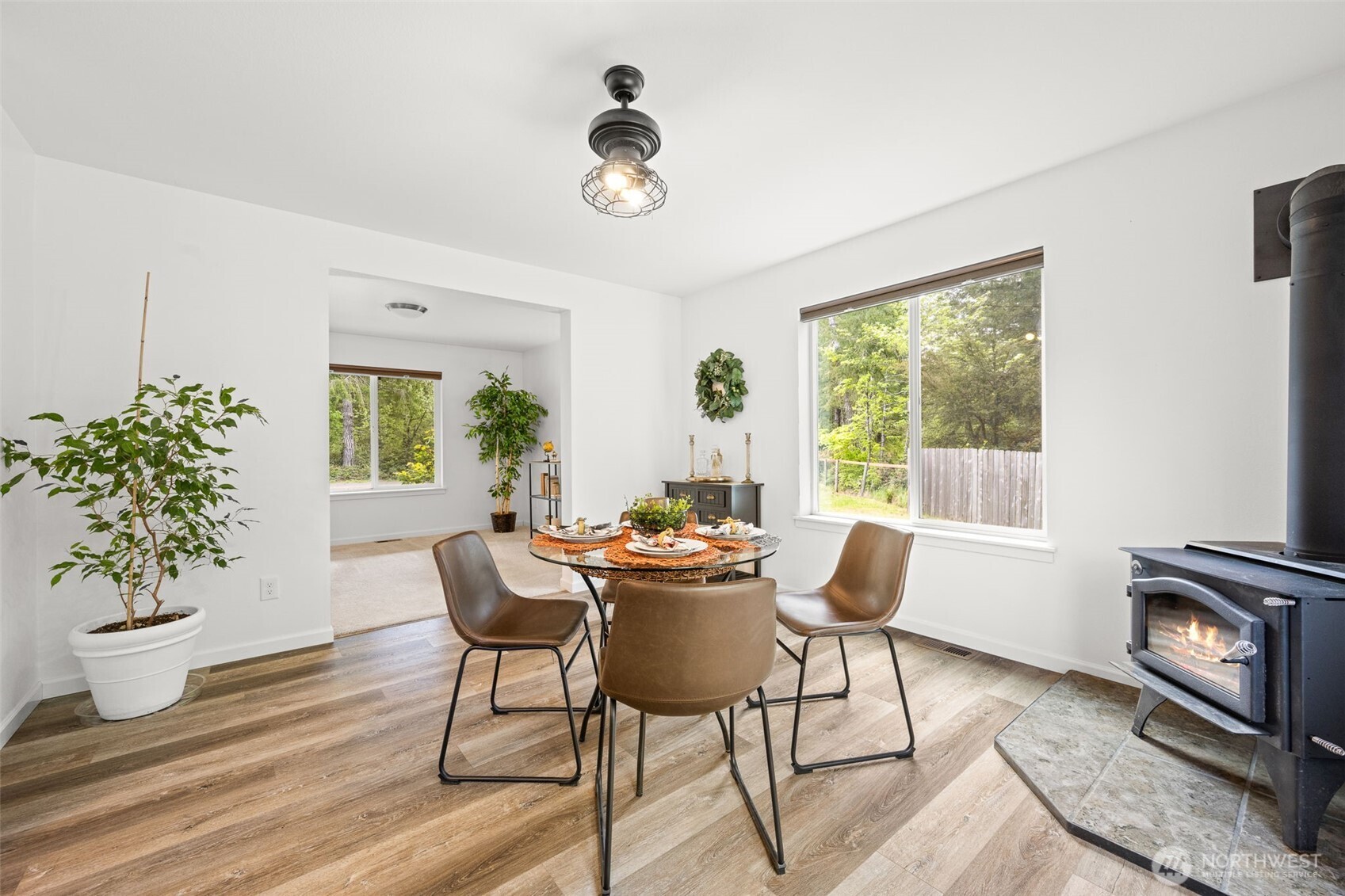 401 E Sunset Ridge Road , Union, WA 98592