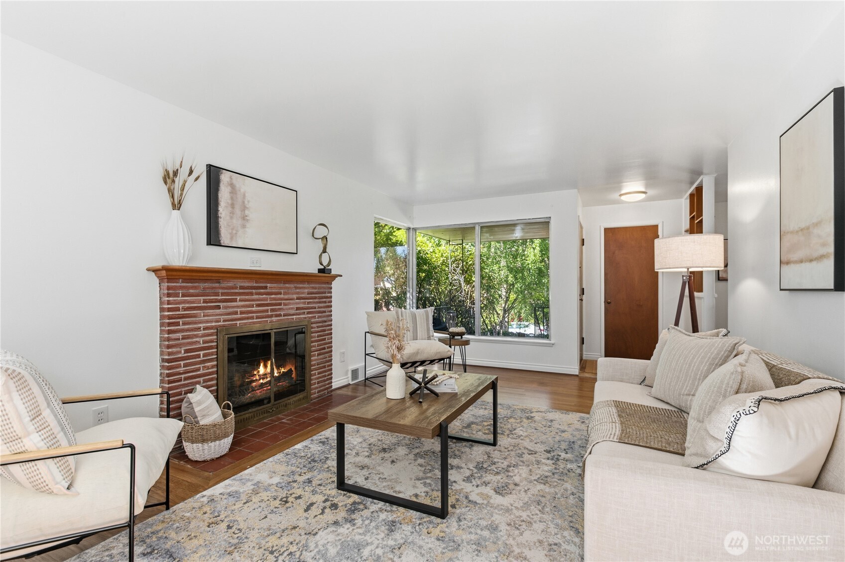6542 43rd Avenue NE, Seattle, WA 98115-7538