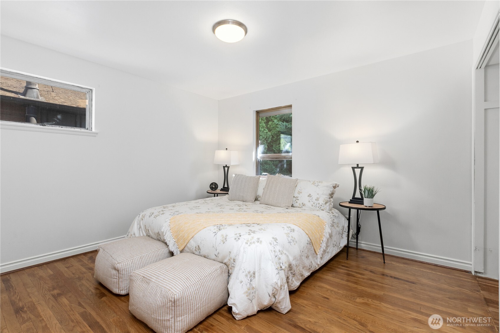 6542 43rd Avenue NE, Seattle, WA 98115-7538