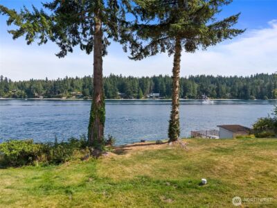17274 Angeline Avenue South NE, Suquamish, WA 98392 - Photo 20