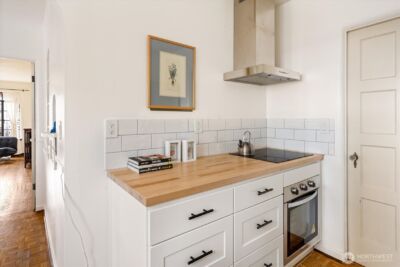 1106 NE 42nd #19, Seattle, WA 98105 - Photo 24