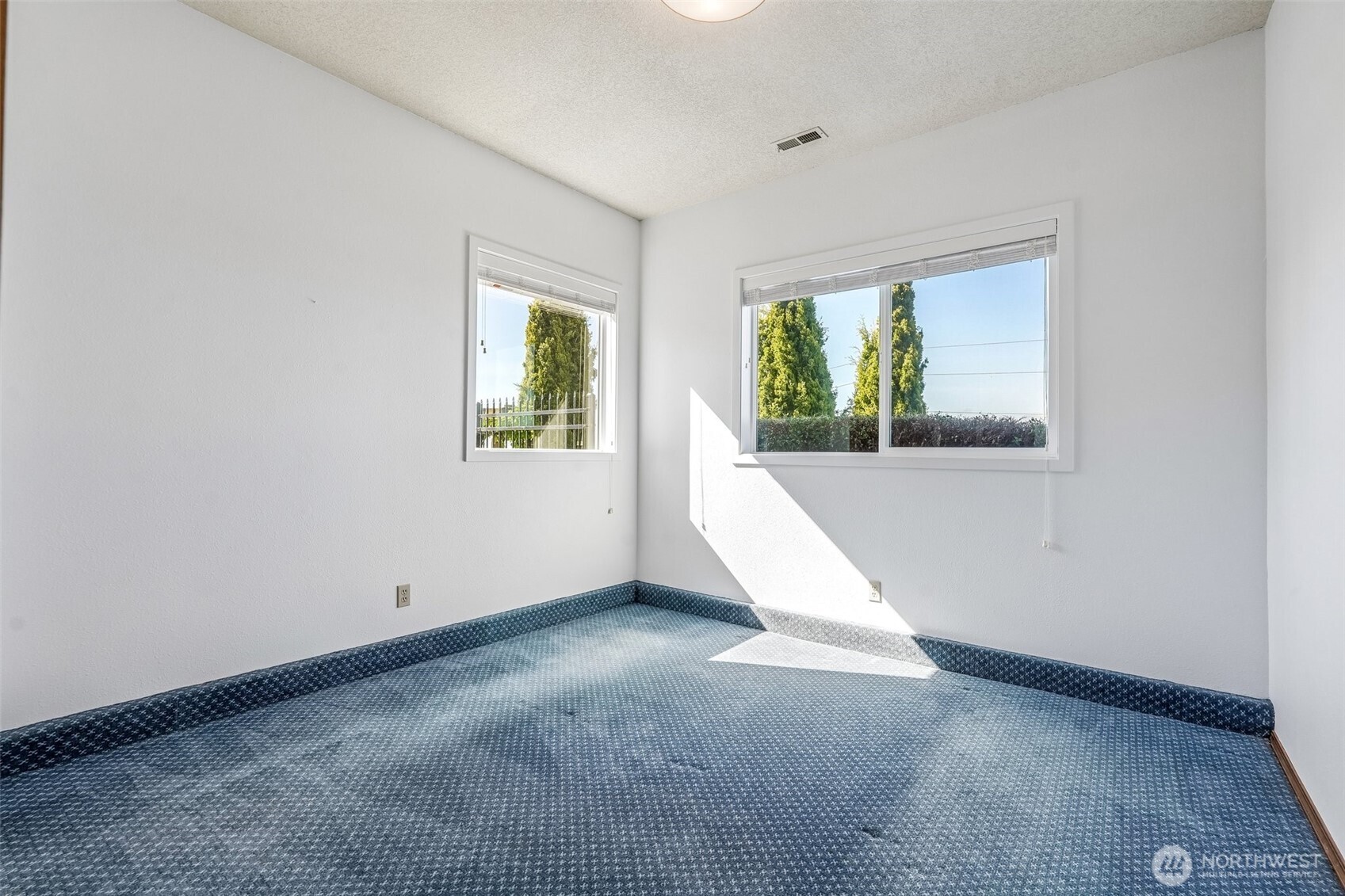 8914 NW Lakecrest Avenue , Vancouver, WA 98665
