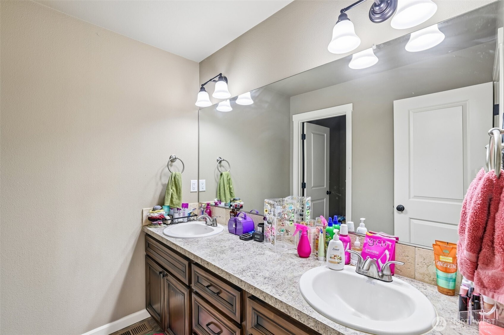 7110 NE 134th Street , Vancouver, WA 98686