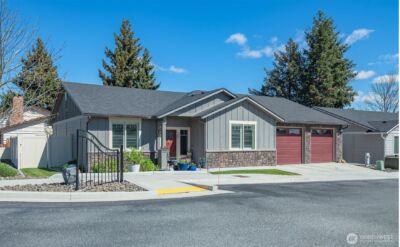 227 Pershing Circle , Wenatchee, WA 98801 - Photo 1