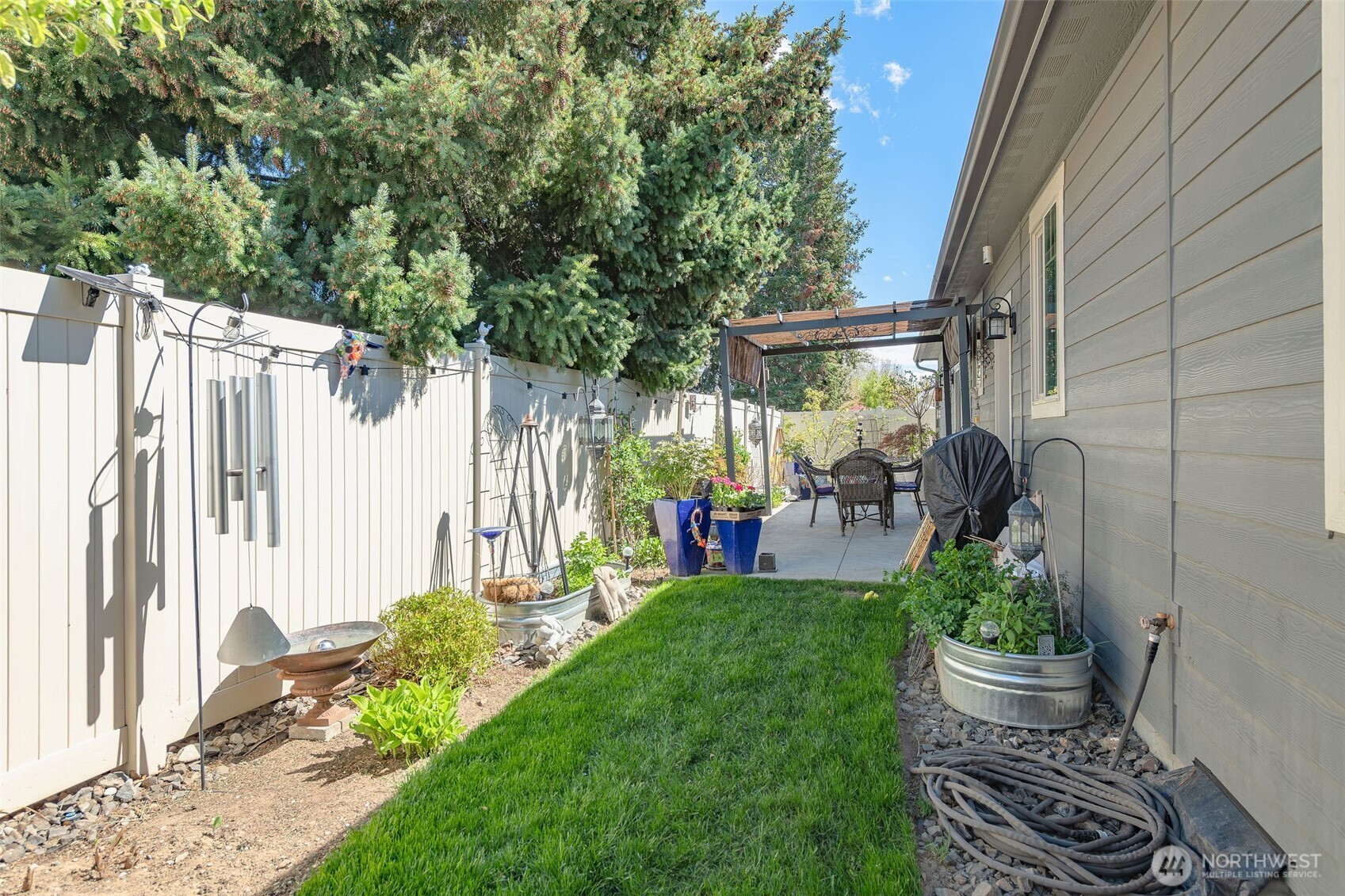 227 Pershing Circle , Wenatchee, WA 98801