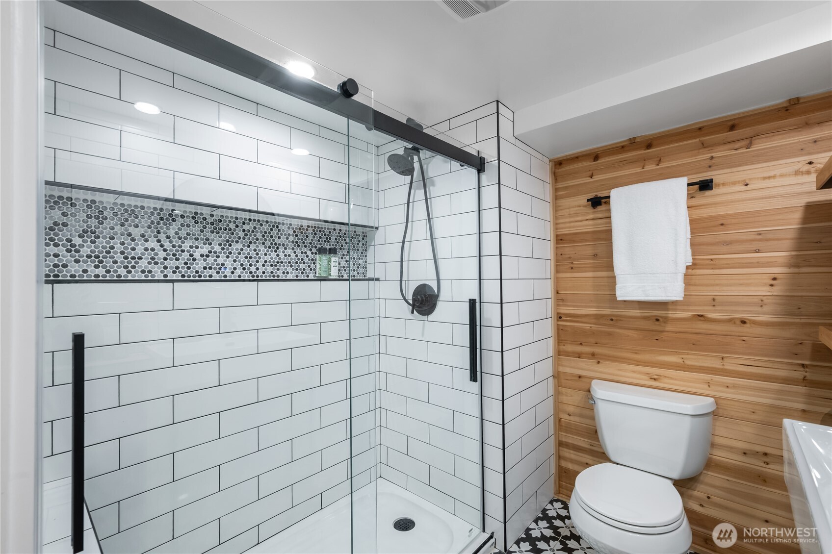1207 NE 140th Street , Seattle, WA 98125