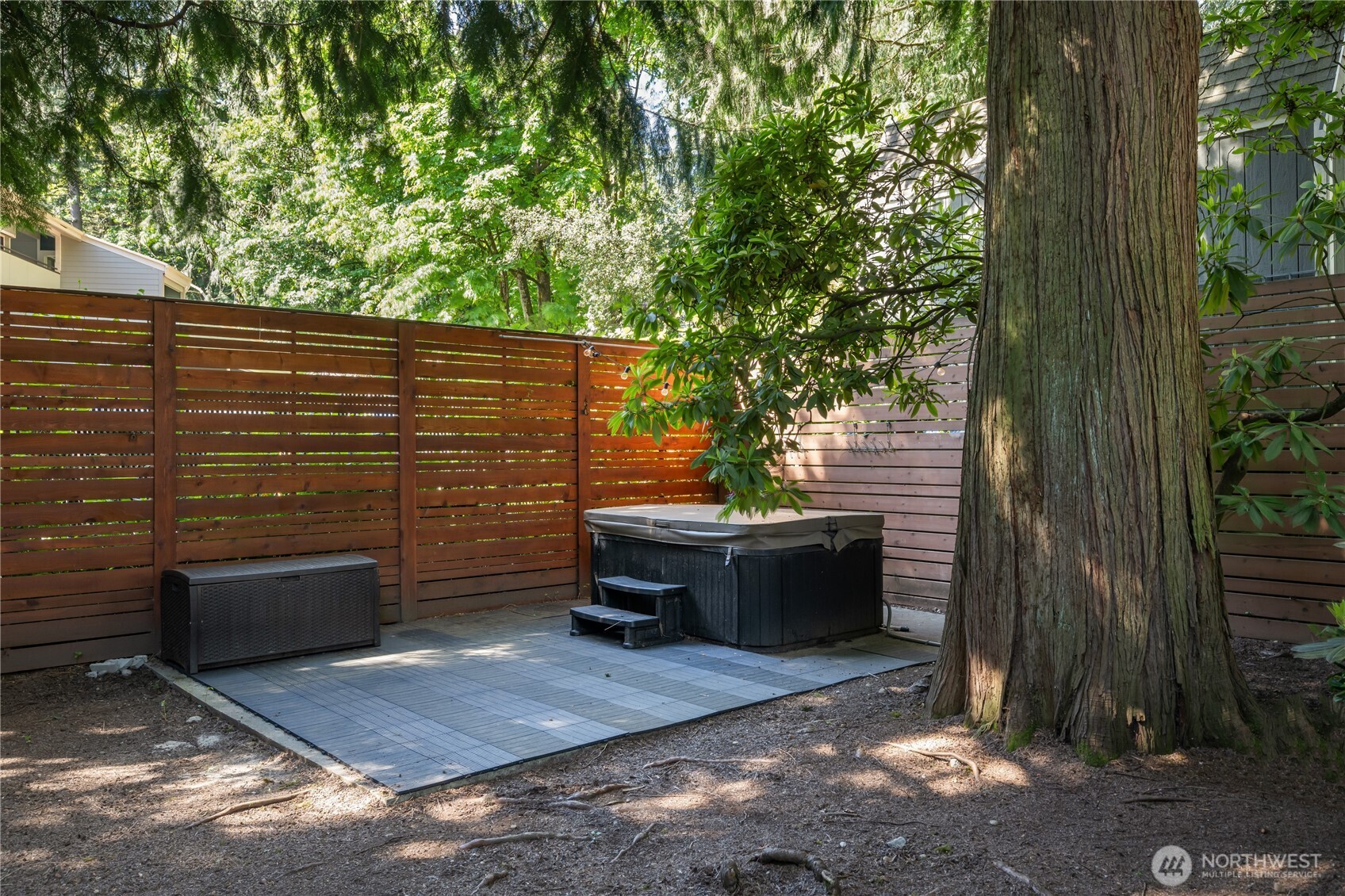 1207 NE 140th Street , Seattle, WA 98125