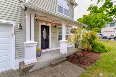 9907 195th Avenue E, Bonney Lake, WA 98391 - Photo 2