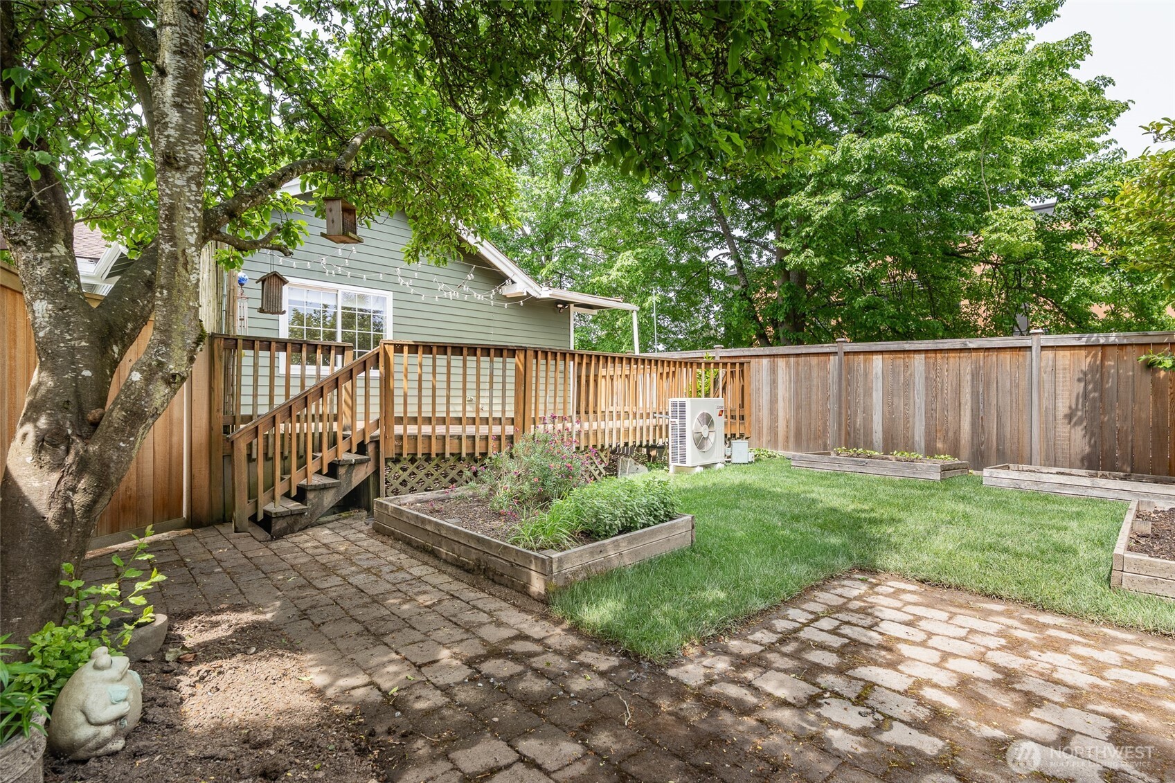 3304 23rd Avenue S, Seattle, WA 98144