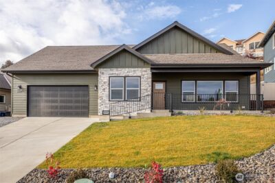 1919 Westhaven , Wenatchee, WA 98801 - Photo 2
