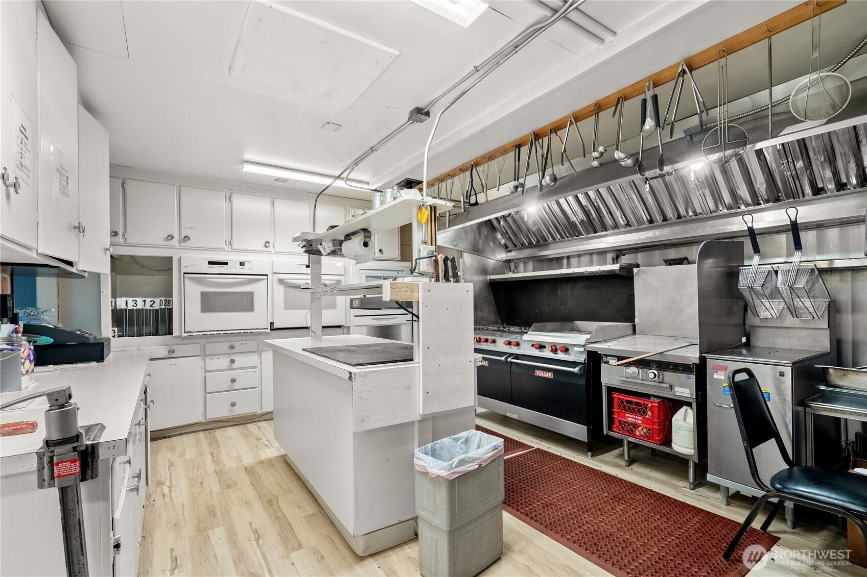 211 E Pacific Ave , Westport, WA 98595