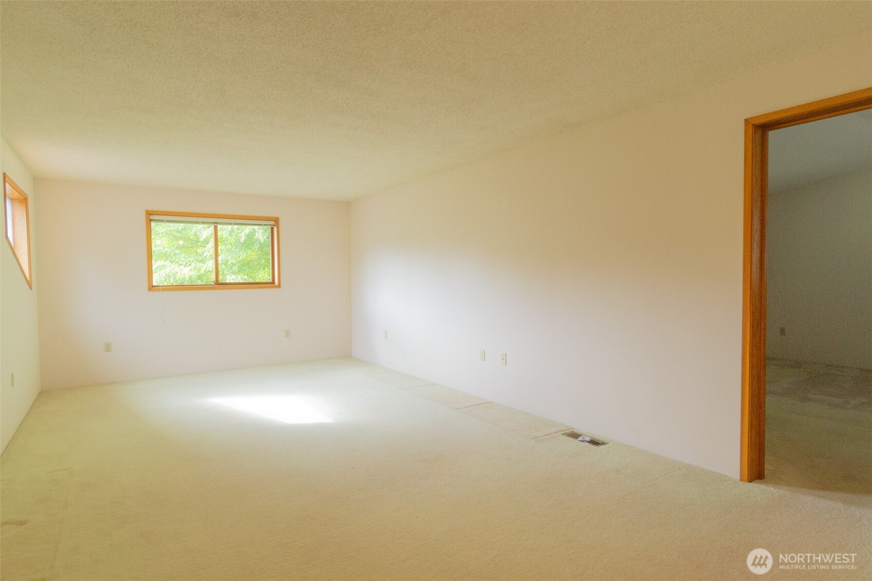 1526 36th Avenue W, Olympia, WA 98506