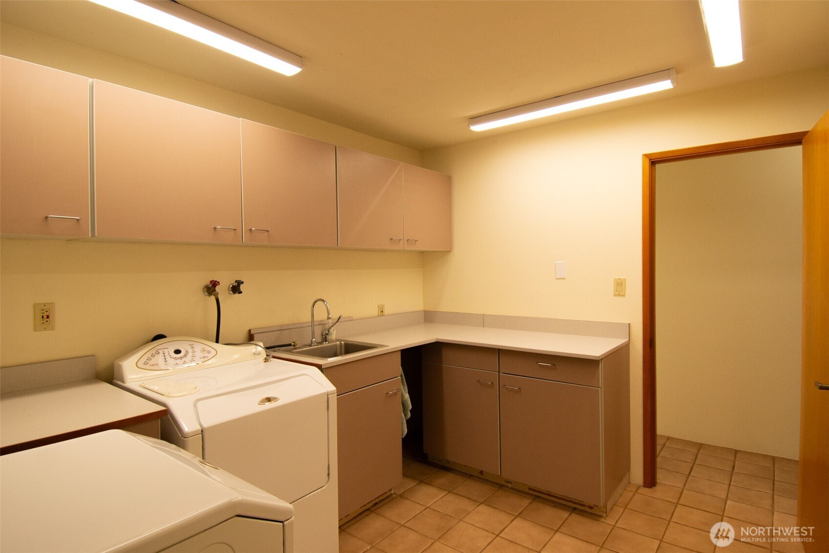 1526 36th Avenue W, Olympia, WA 98506