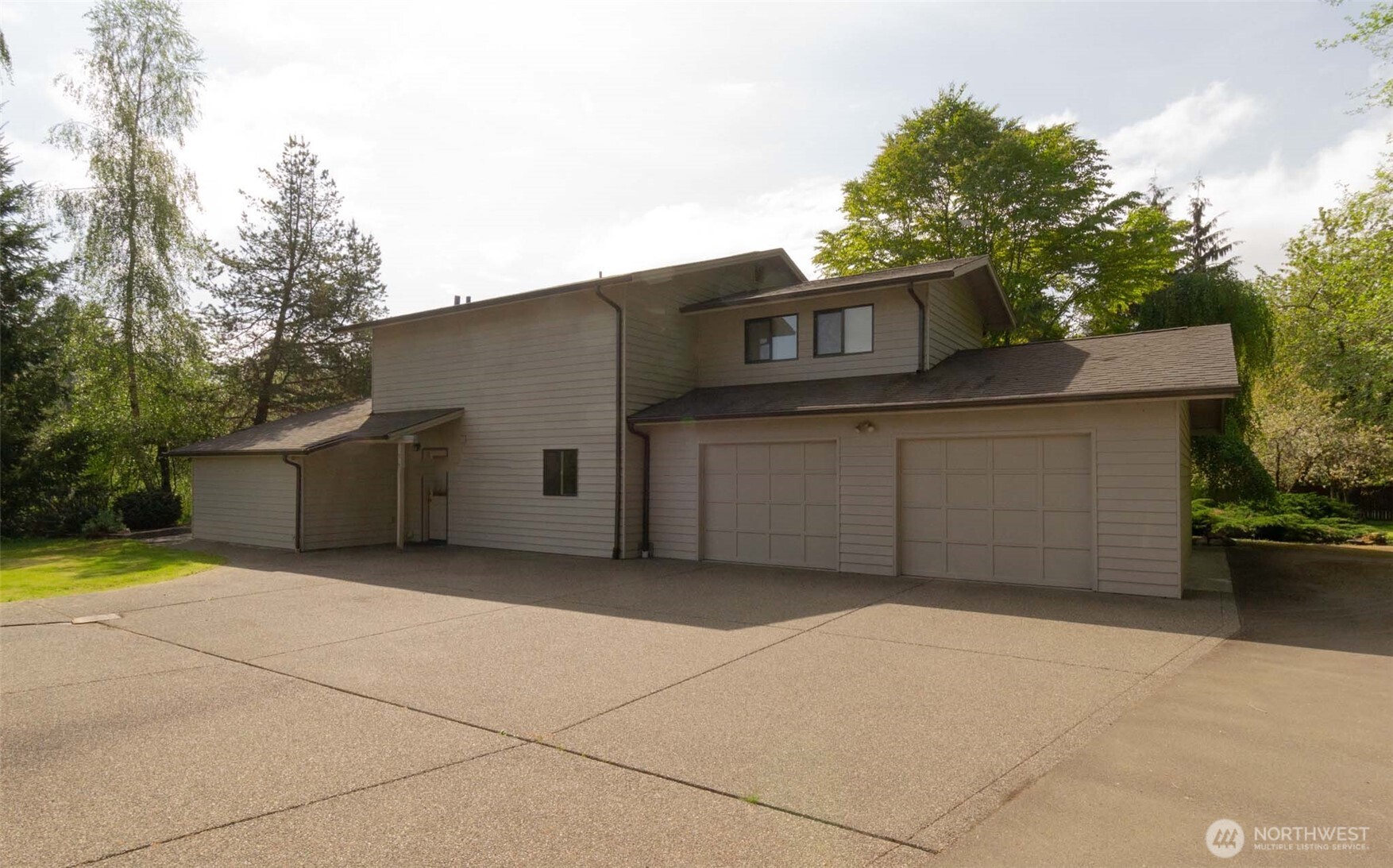 1526 36th Avenue W, Olympia, WA 98506