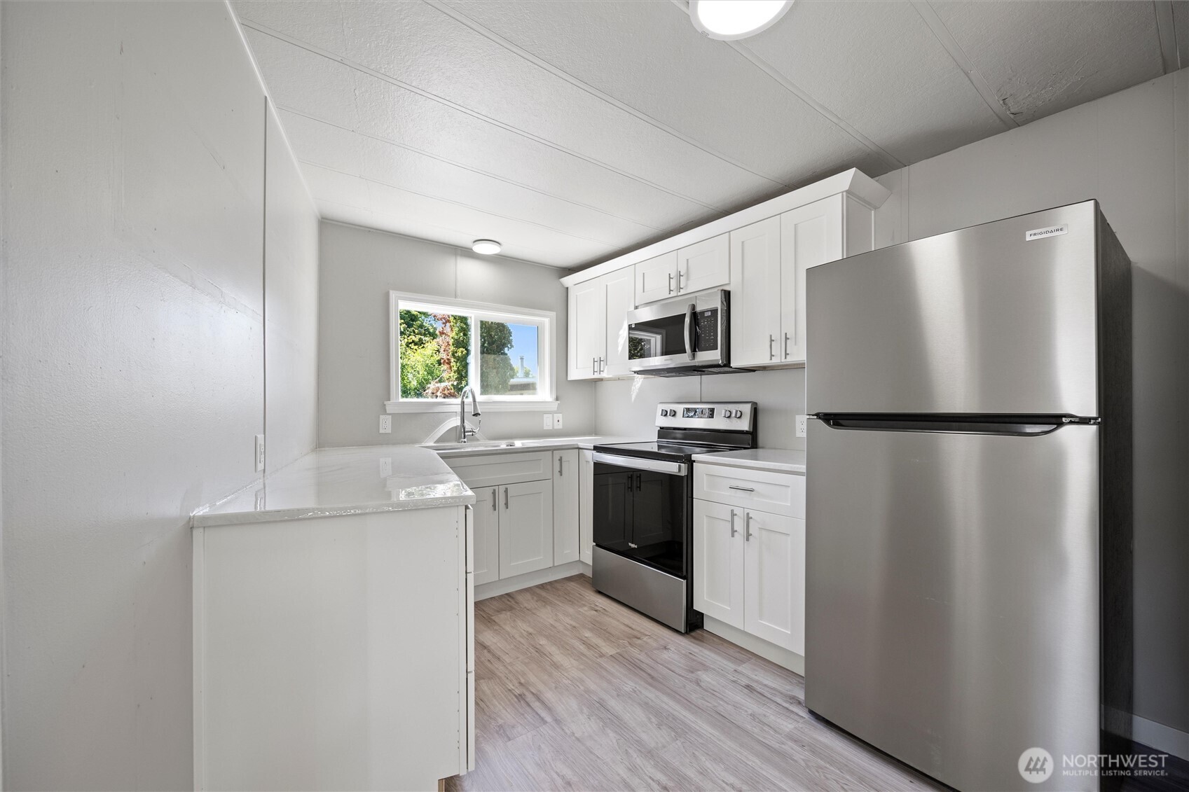 2021 Mahan Avenue #D8, Richland, WA 99354