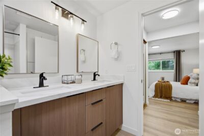 18223 145th Court NE, Woodinville, WA 98072 - Photo 16