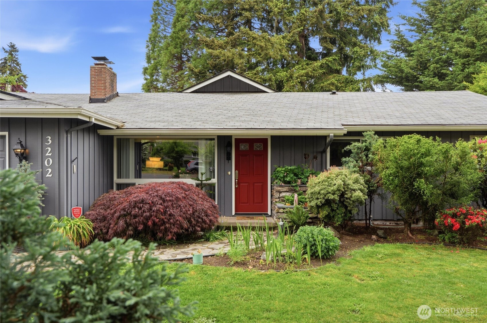 3202 Crystal Springs Road W, University Place, WA 98466