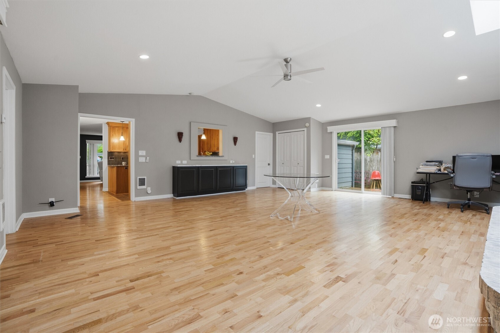3202 Crystal Springs Road W, University Place, WA 98466