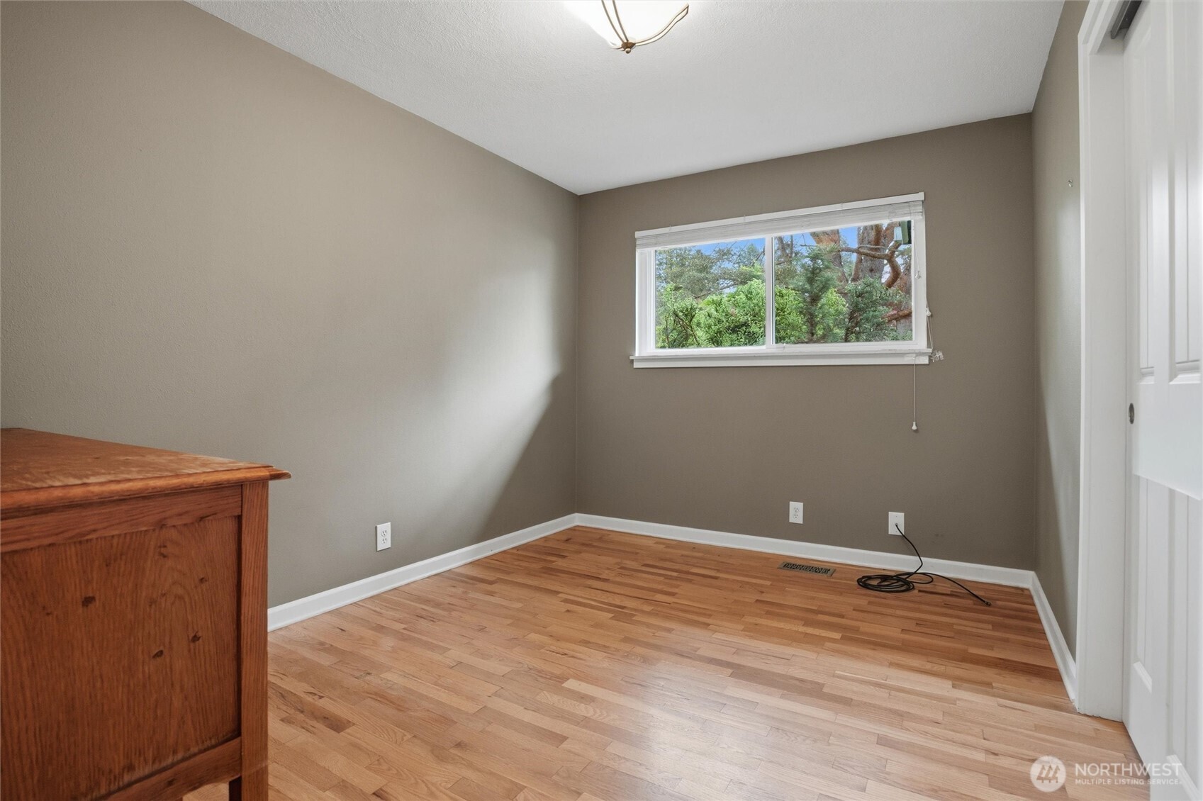 3202 Crystal Springs Road W, University Place, WA 98466