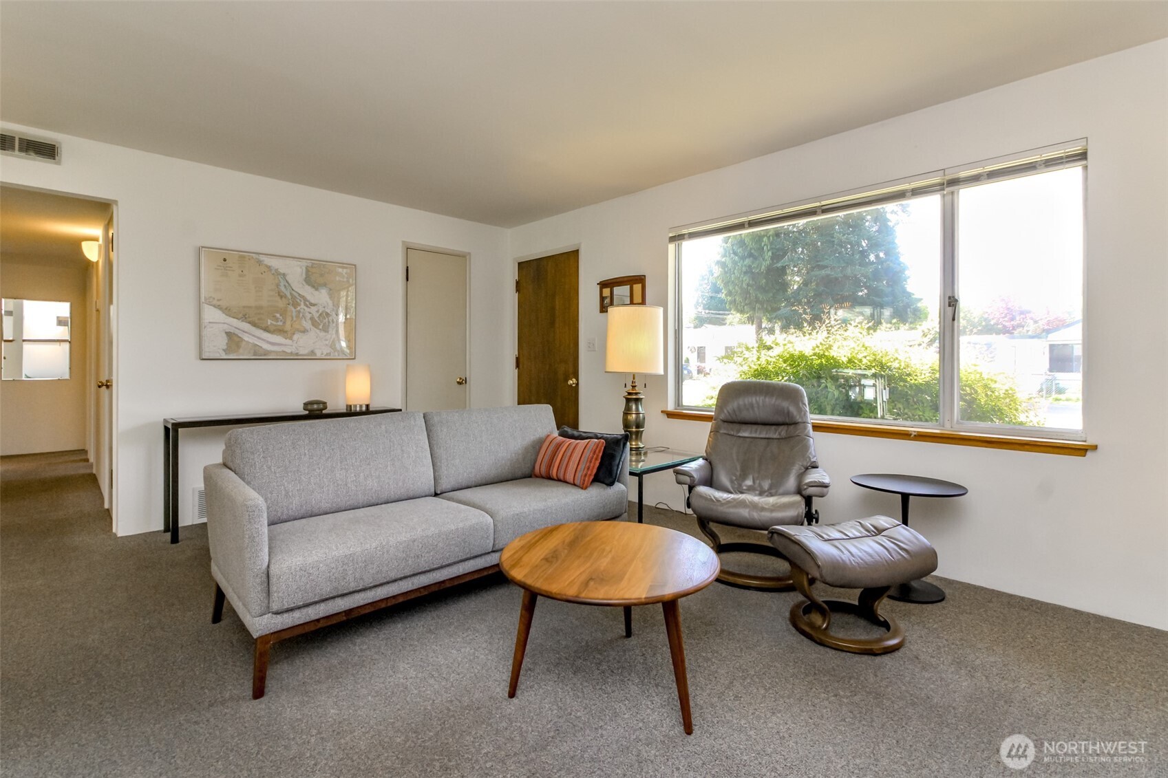 648 SW 107th Avenue , Seattle, WA 98146-1554