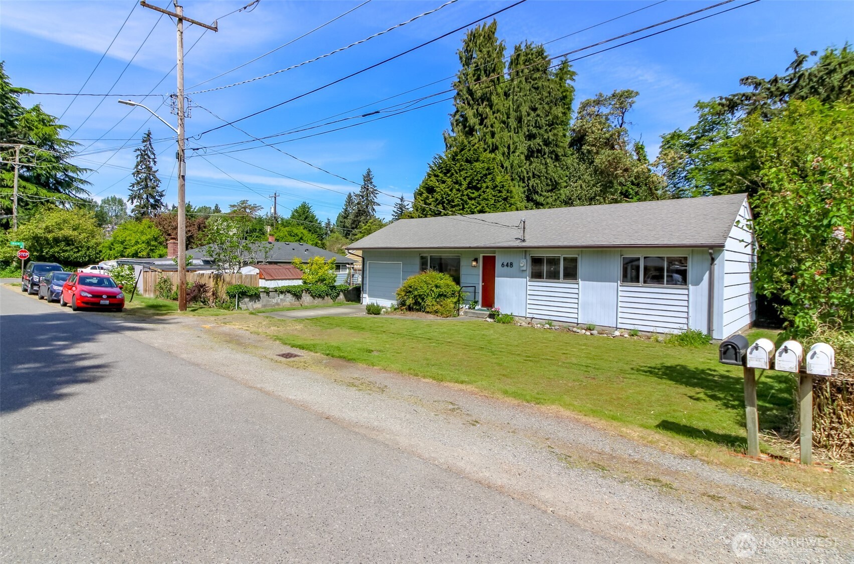 648 SW 107th Avenue , Seattle, WA 98146-1554