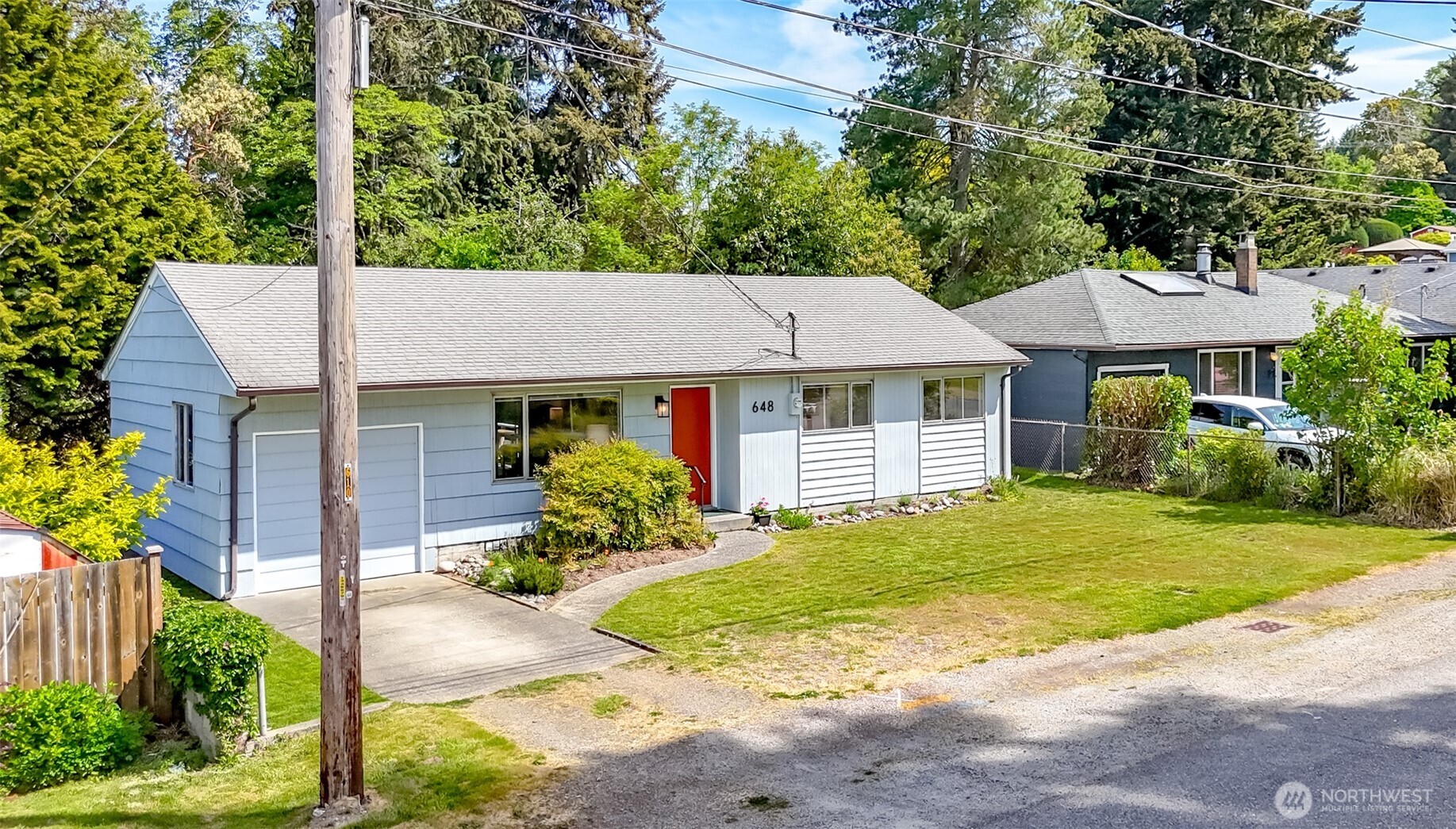 648 SW 107th Avenue , Seattle, WA 98146-1554