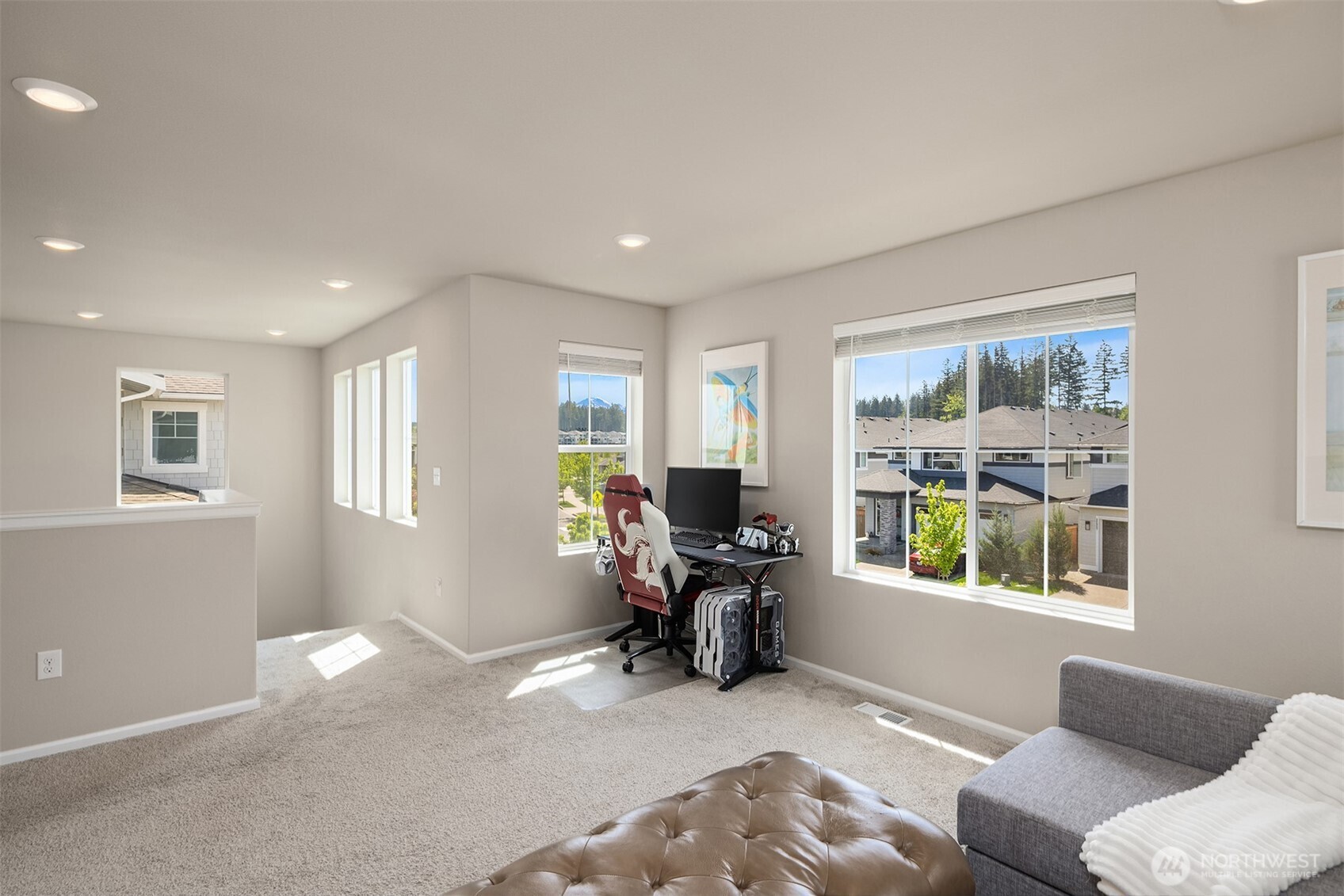 32948 SE Cottonwood Street , Black Diamond, WA 98010