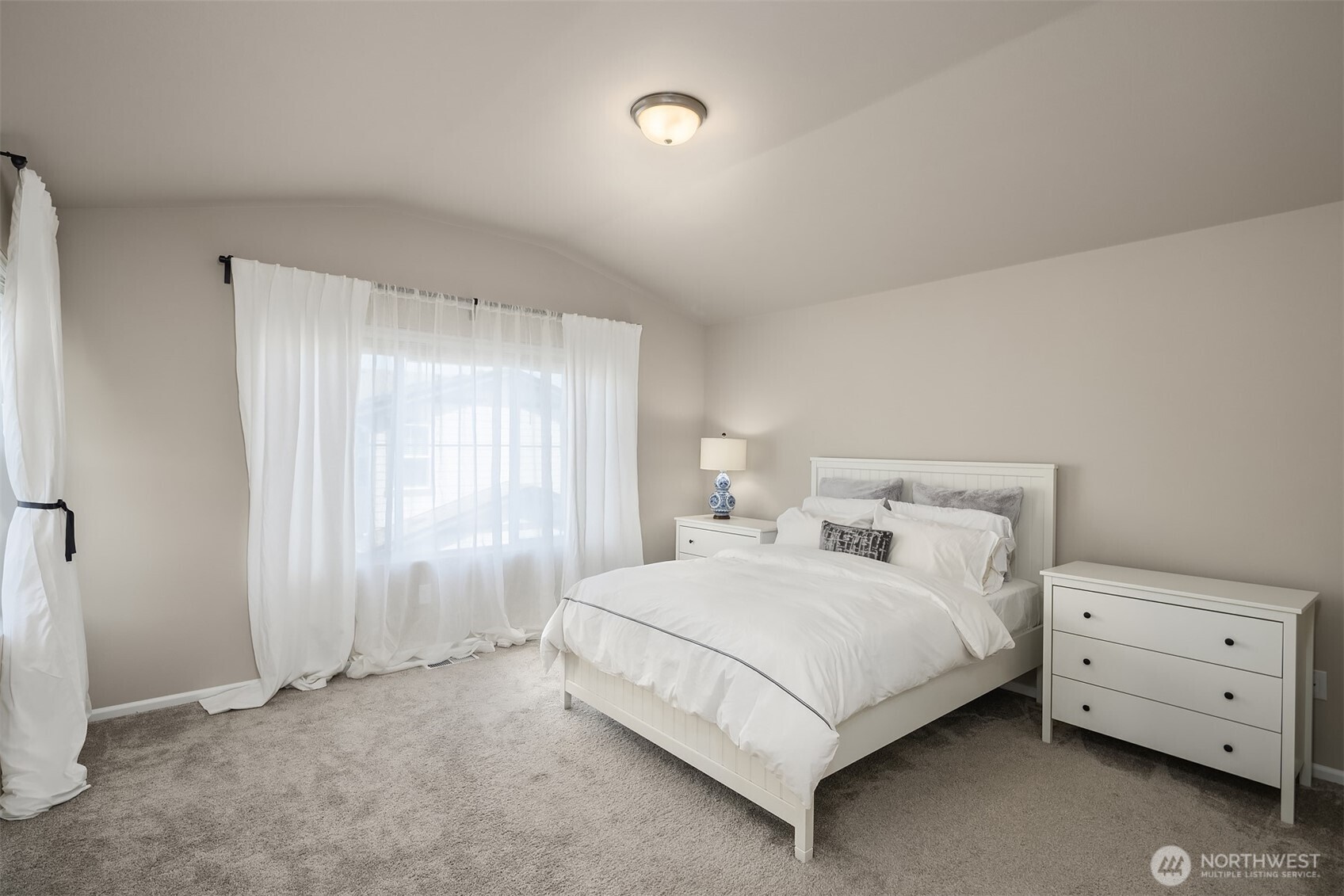 32948 SE Cottonwood Street , Black Diamond, WA 98010