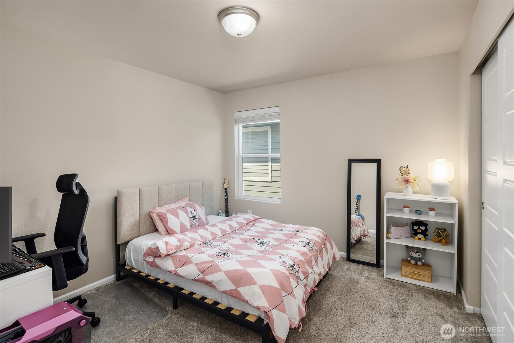 32948 SE Cottonwood Street , Black Diamond, WA 98010