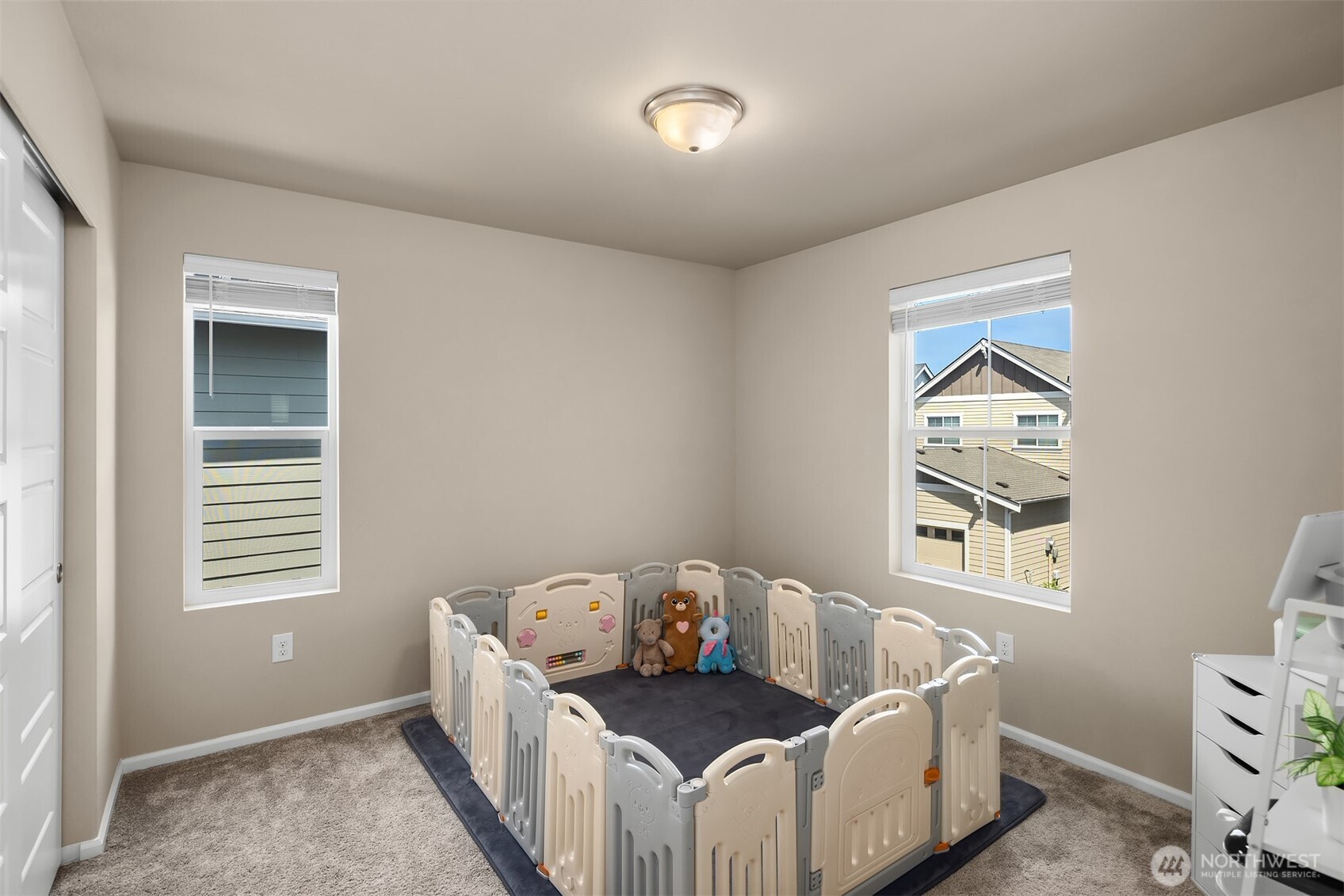 32948 SE Cottonwood Street , Black Diamond, WA 98010