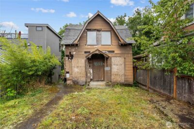 4563 33rd Avenue S, Seattle, WA 98118