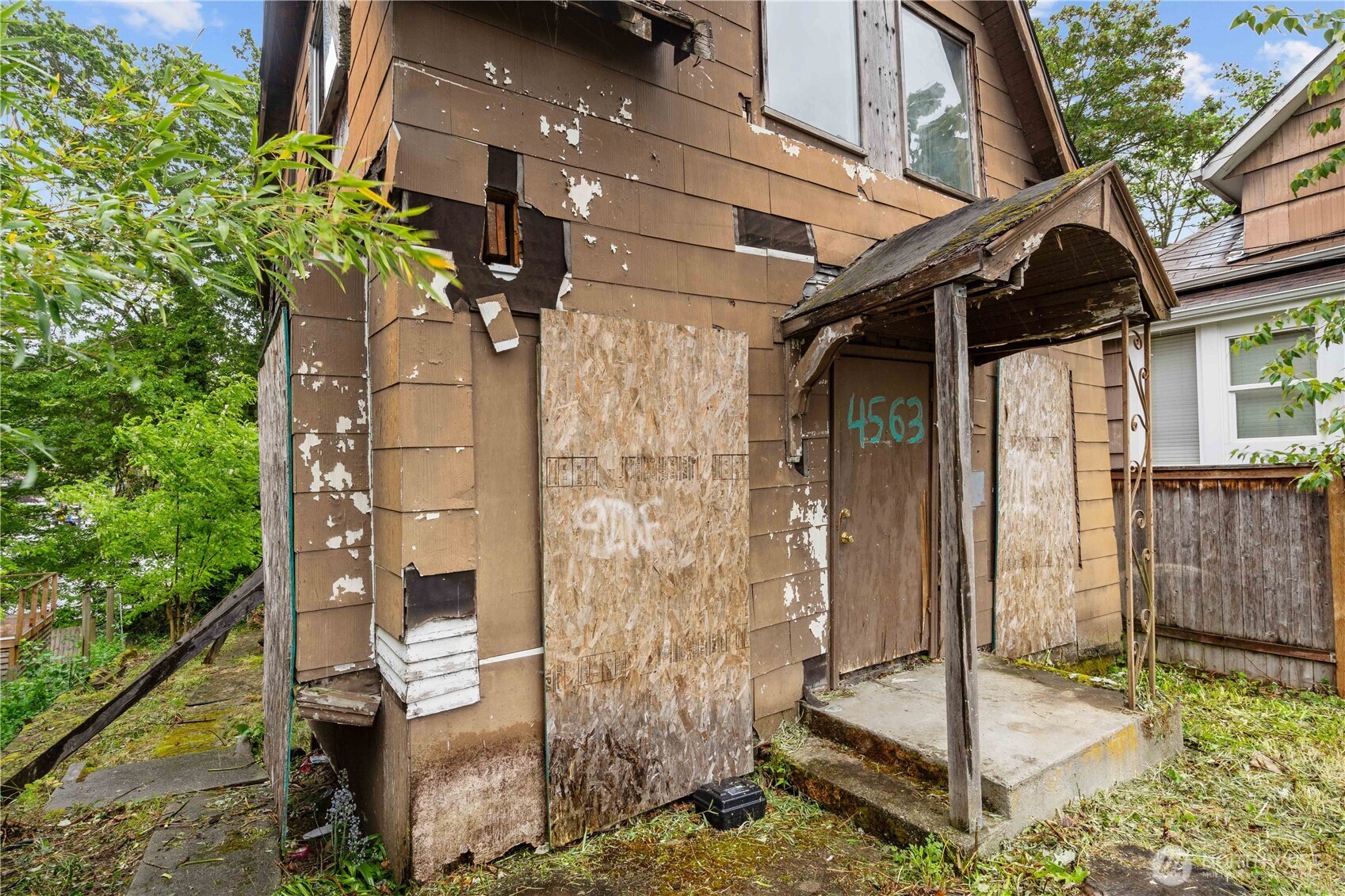 4563 33rd Avenue S, Seattle, WA 98118