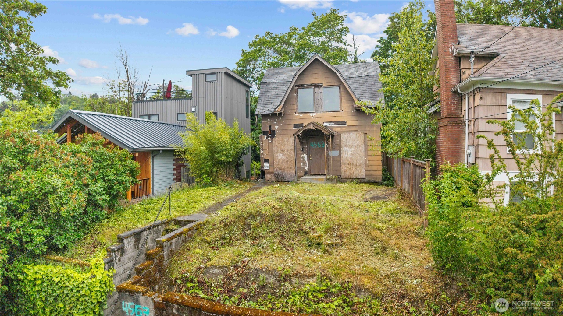 4563 33rd Avenue S, Seattle, WA 98118