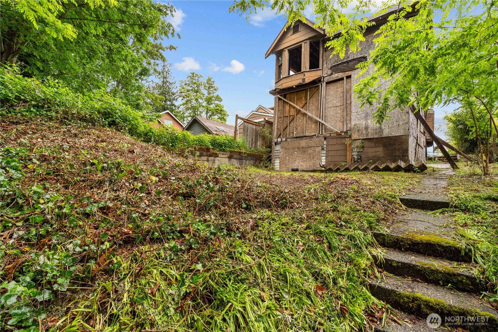 4563 33rd Avenue S, Seattle, WA 98118