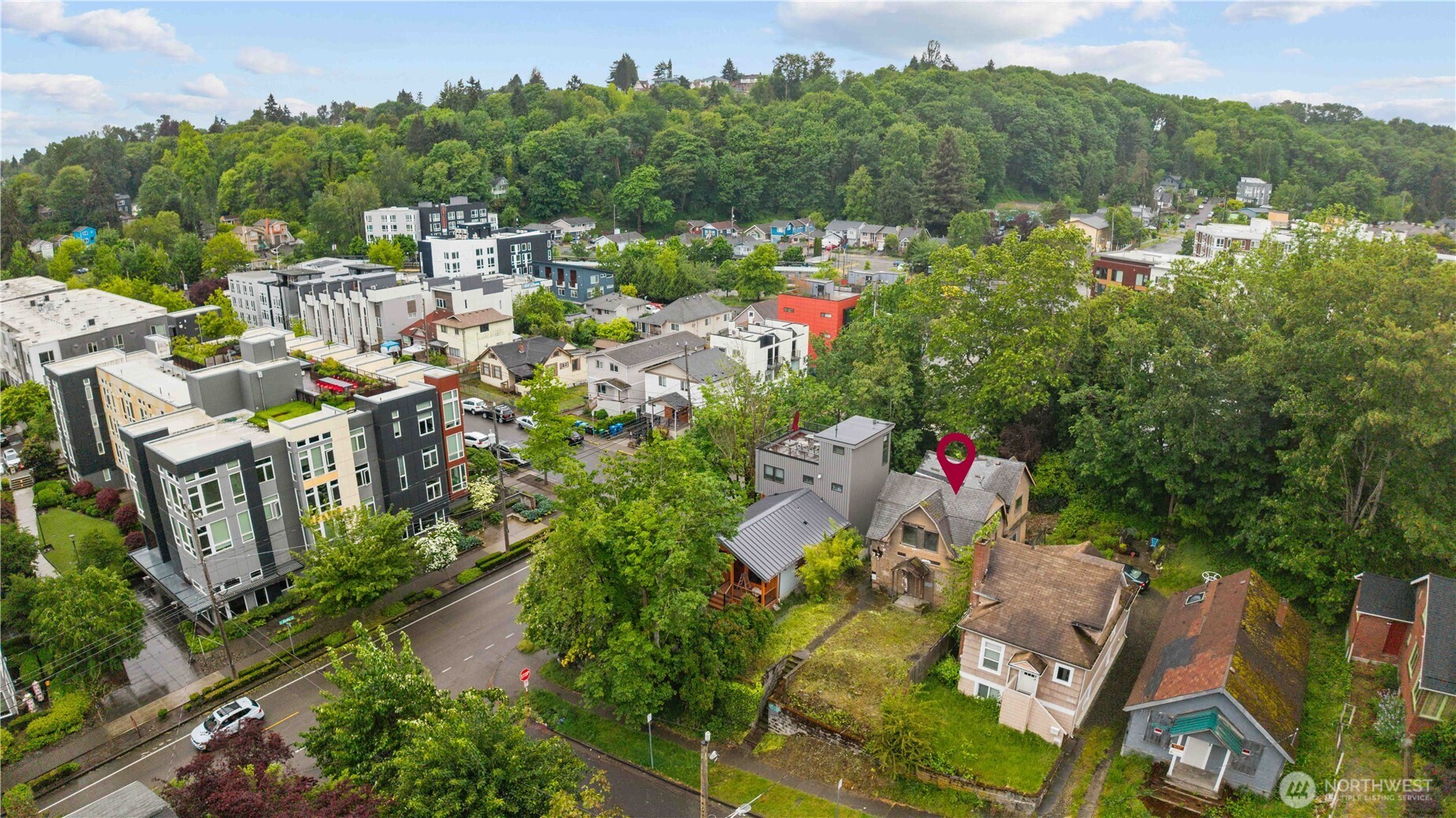 4563 33rd Avenue S, Seattle, WA 98118