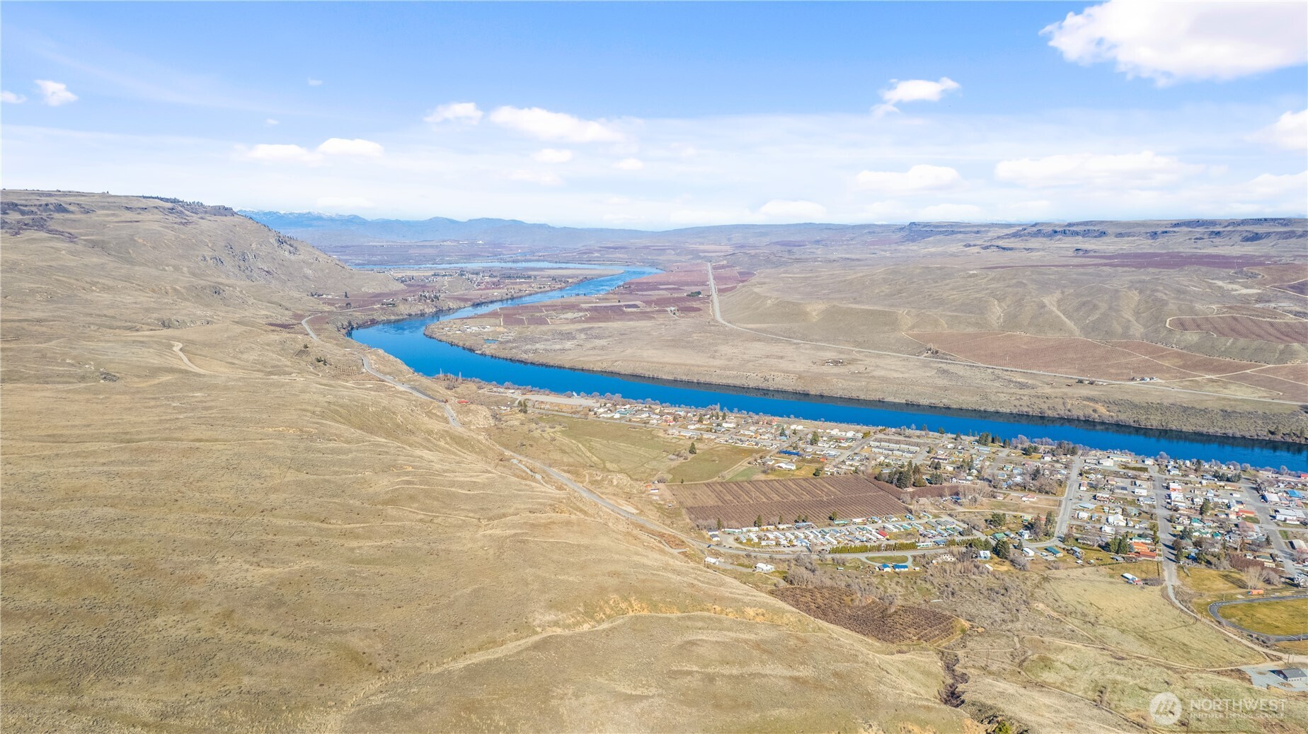 125 Morris Lane , Bridgeport, WA 98813