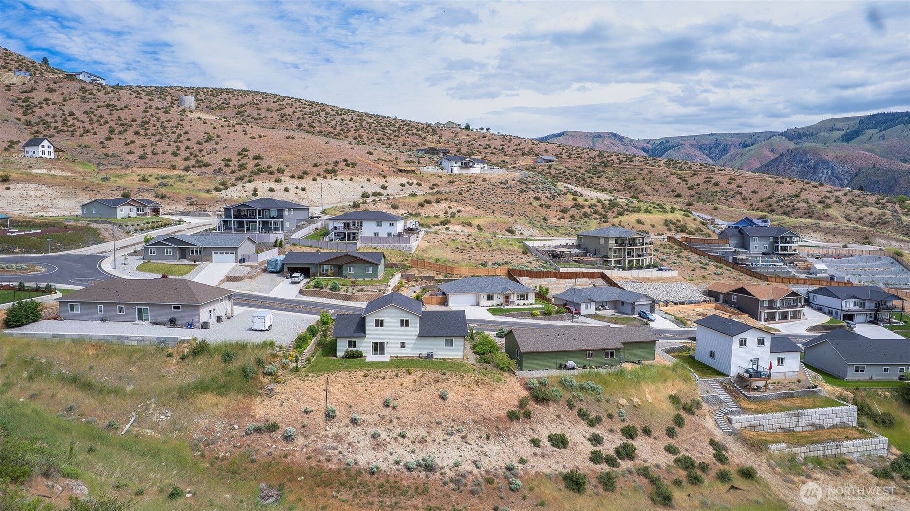 9975 Saska Way , Entiat, WA 98822