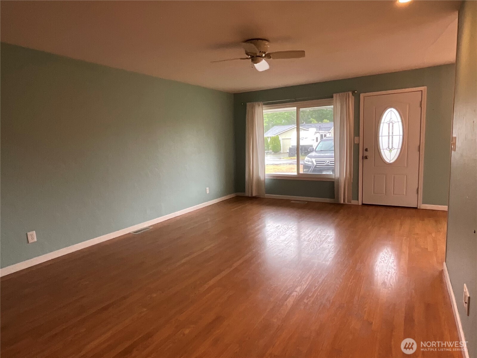 6516 93rd Street SW, Lakewood, WA 98499