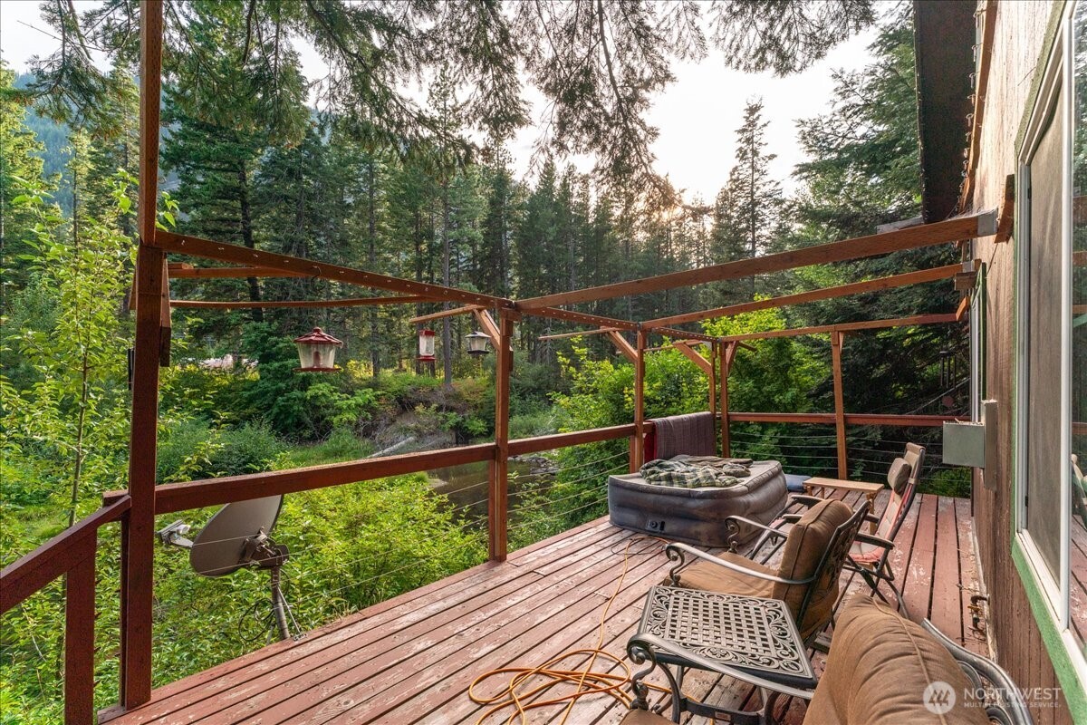 19095 Gill Creek Road , Leavenworth, WA 98826